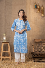 Women Blue Floral Printed Regular Chikankari Pure Cotton Kurta with Trousers - Image 3