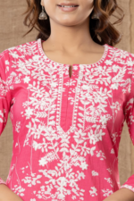 Women Pink Floral Printed Regular Chikankari Pure Cotton Kurta with Trousers - Image 5